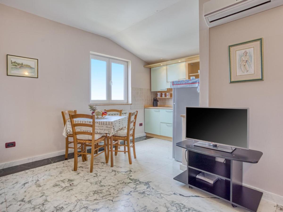 Apartment Daria-3 By Interhome Poreč Zewnętrze zdjęcie